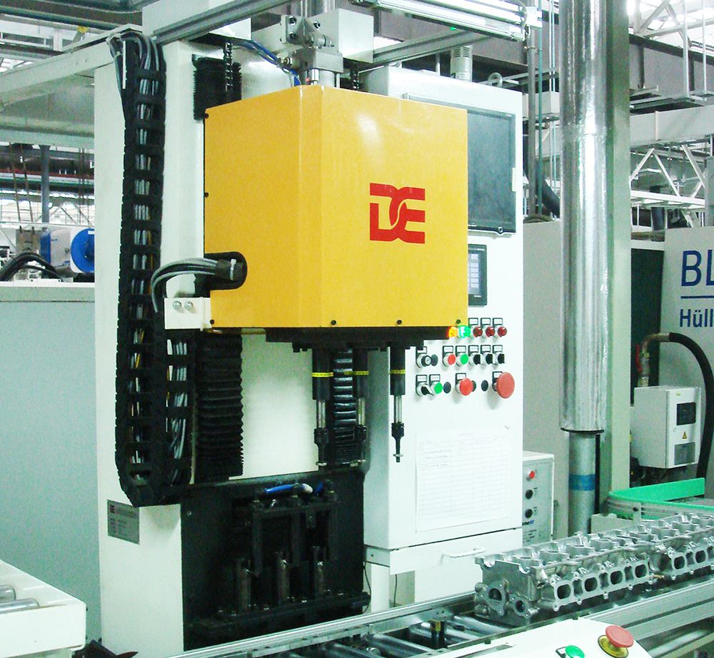 擰緊機(jī)的安全操作方式