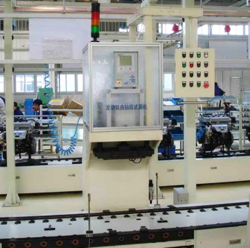 大連多工位發(fā)動(dòng)機(jī)曲軸箱試漏機(jī)的優(yōu)勢(shì)有哪些？